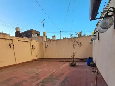 Local en Alquiler Via Púb.