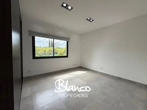 Departamento en Alquiler en Altos Del Barranco, USD 900