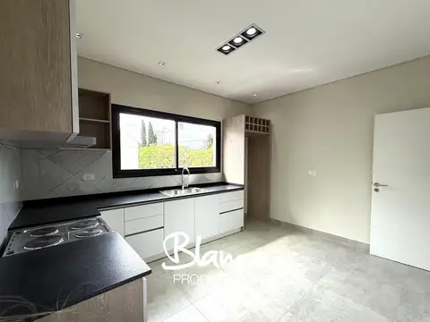 Departamento en Alquiler de 3 ambientes