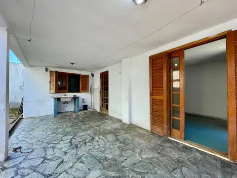 Depto Tipo Casa en Venta de 4 ambientes