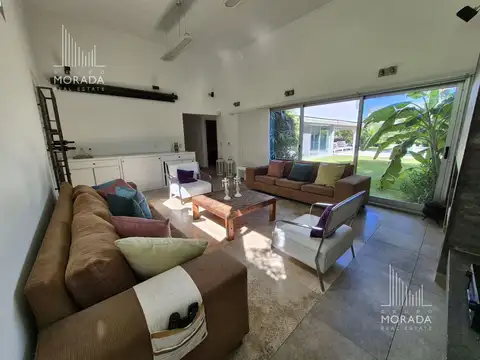 Casa en Venta de 4 dormitorios