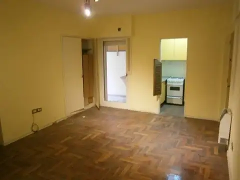 9 de Julio 100, Piso PB