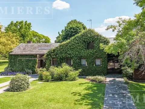 Casa en venta en Olivos Golf Club