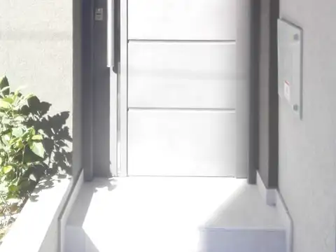 Intendente Beguiristain 100, Piso PB