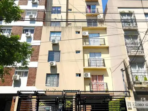 Departamento en venta en Moron