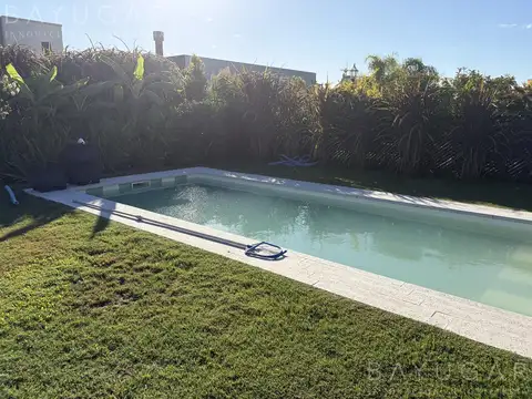 Casa en Venta en La Cañada - Los Arces, USD 200.000