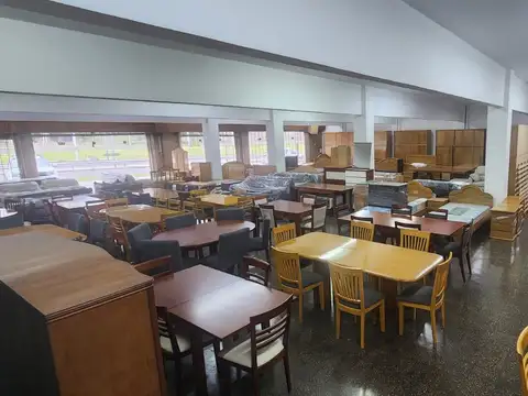 Local en Alquiler 40 años