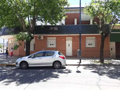 Carlos María Ramírez 1600