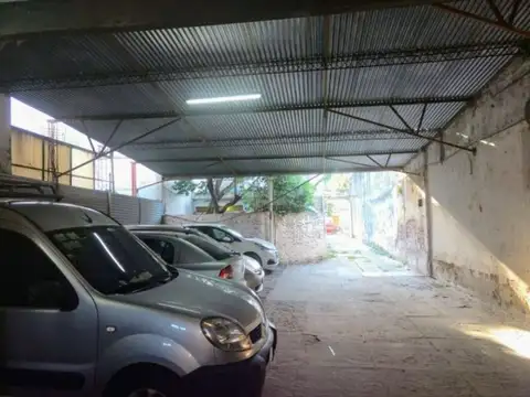 GALPÓN CON VIVIENDA