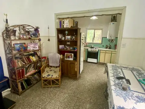 Carlos M De Alvear 600