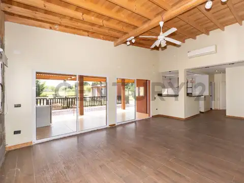 ALQUILER CASA 6 AMBIENTES - BARRIO PRIVADO MATISSE - ACEPTA PERMUTA MENOR VALOR