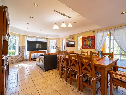 Depto Tipo Casa en Venta de 3 dormitorios