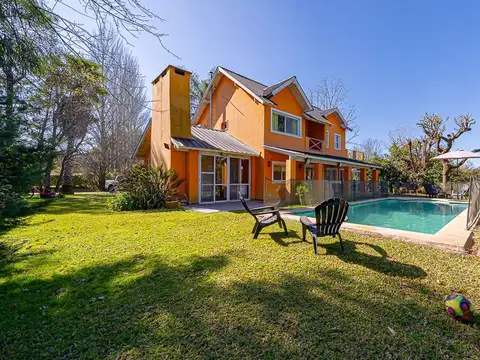 VENTA CASA 4 AMB GUERNICA BARRIO EL PARAISO PILETA