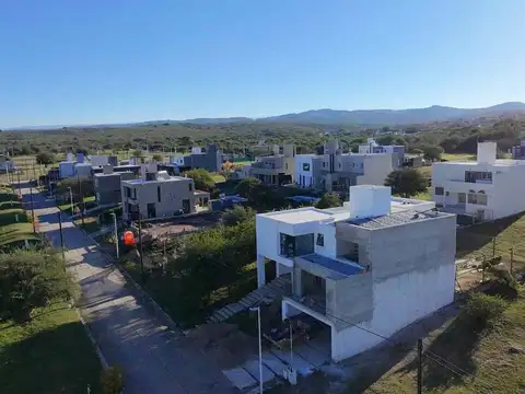 Colectora mza 75 lote 42