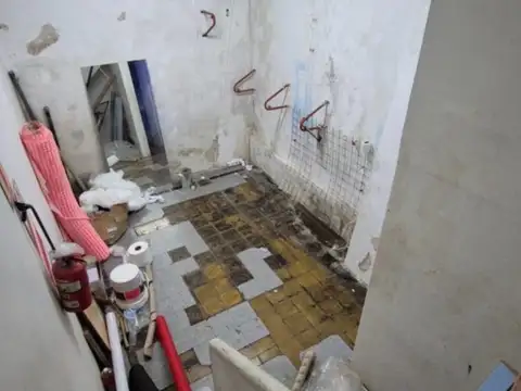 Local en Alquiler en Once, USD 2.900