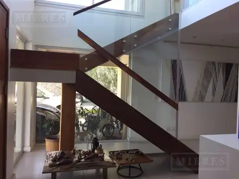 Casa en Alquiler al Norte