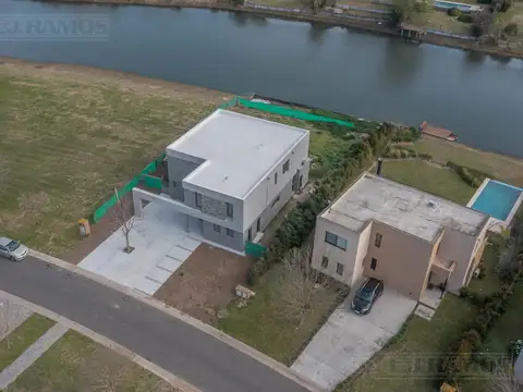 Casa en Venta en San Matias, USD 445.000