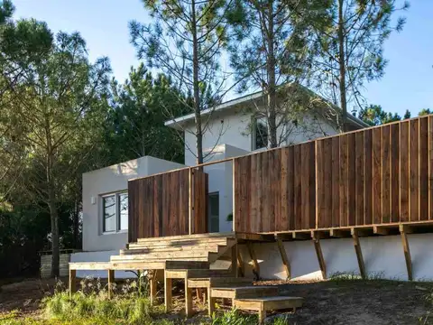 Casa en Venta en Costa Esmeralda, USD 640.000