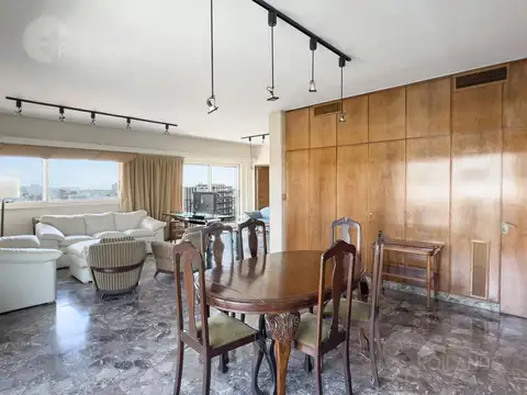 Departamento en Venta con 2 cocheras