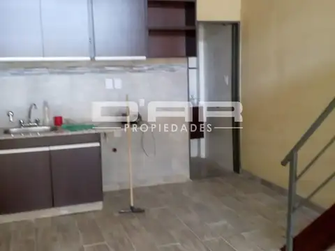 Depto Tipo Casa Monoambiente con 1 baño