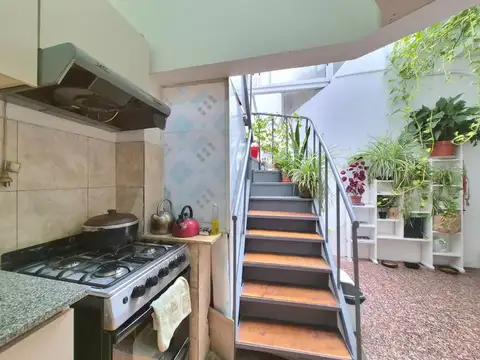Depto Tipo Casa en Venta en Villa del Parque, USD 150.000