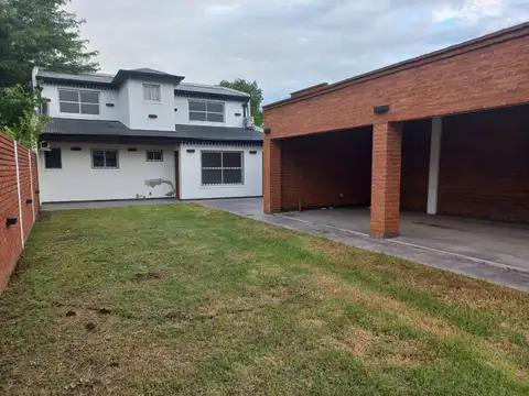Casa en venta, General Las Heras. ACEPTA PERMUTA POR DEPTO EN CABA