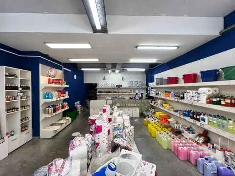 Local en Jorge Luis Borges al 2295