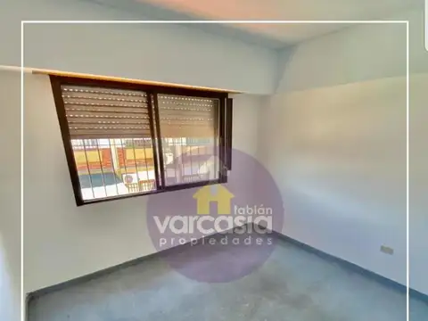 Depto Tipo Casa en Venta en Ramos Mejia, USD 99.000