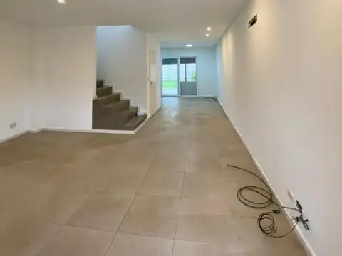 Casa en Venta en Campana, USD 82.000