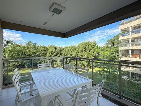 Departamento en Alquiler de 3 dormitorios