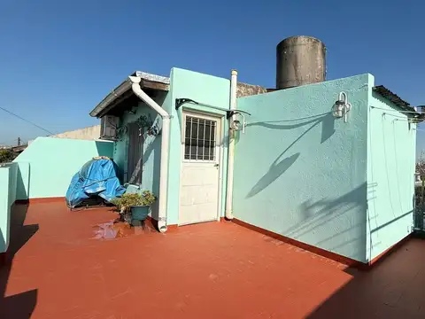 Vende PH 1er piso 3amb con quincho y terraza