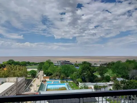 Departamento en Olivos 2 dormitorios con gran balcón y excelente vista al rio TORRE DOMUS