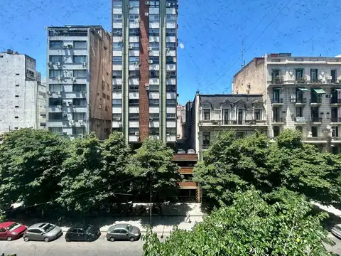 Oficina en Venta en San Nicolás, USD 22.000