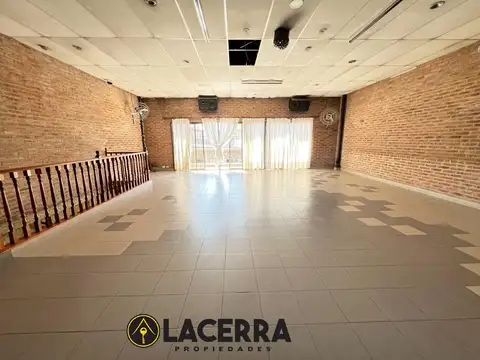 Local en Venta 30 años