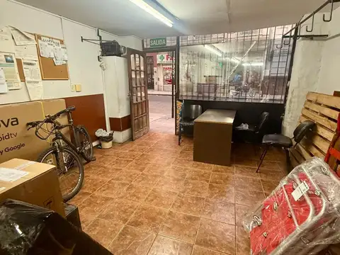 LOCAL COMERCIAL EN VENTA EN MONSERRAT GRAN SOTANO