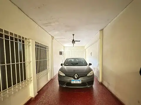 Casa céntrica 2 dormitorios sobre 10x37,50