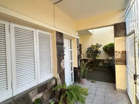 Roque Saenz Peña N°632