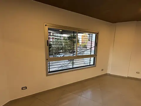 Oficina en Venta en Wilde, USD 115.000