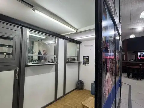 Local en Venta 60 años